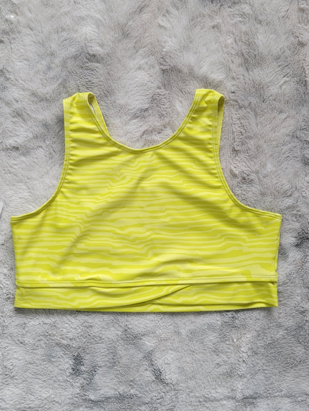 🟢Free With Purchase Has Marks & Thread Pulls Zella Girl's 16 Yellow Sports Bra